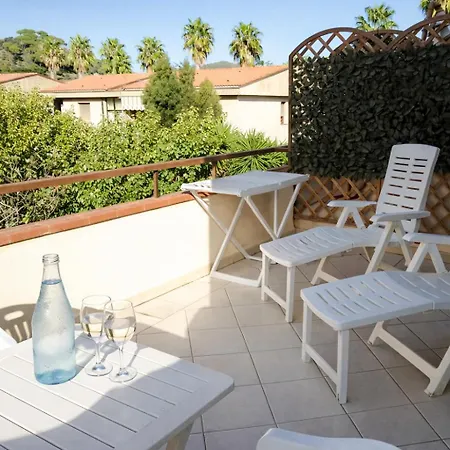 Affitta Di Berenice Affittacamere 3*